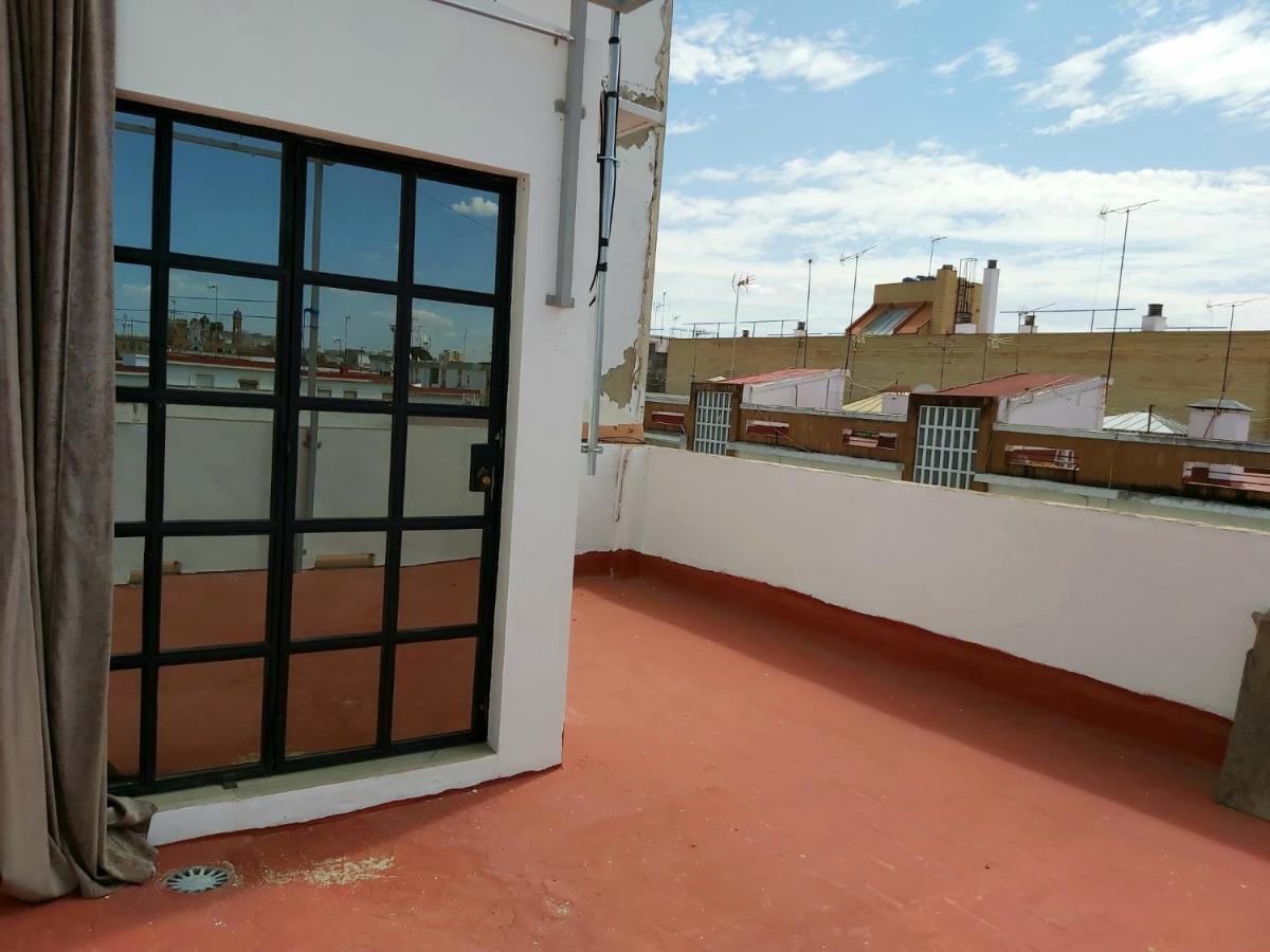 La Casa De Leon Xiii.Terraza Privada. Parejas Apartment Севиля Екстериор снимка