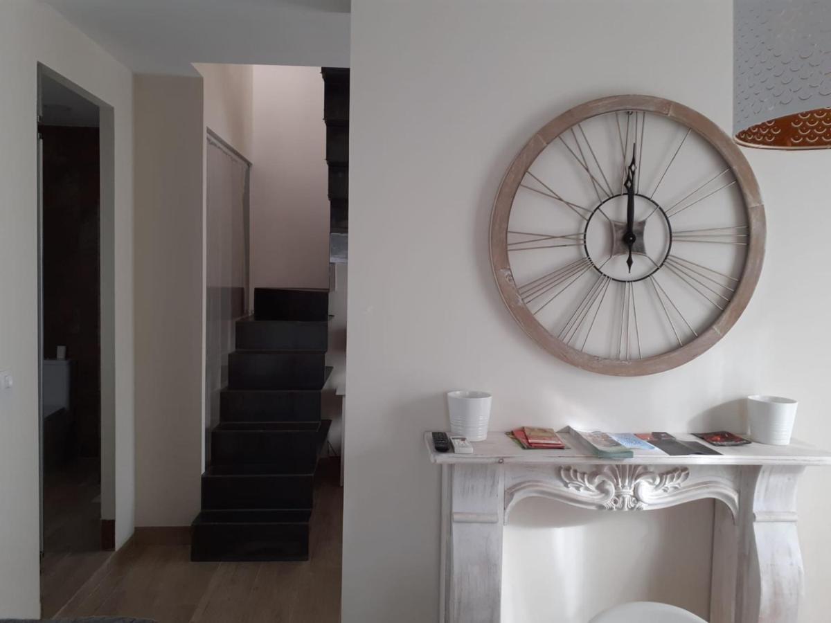 La Casa De Leon Xiii.Terraza Privada. Parejas Apartment Севиля Екстериор снимка